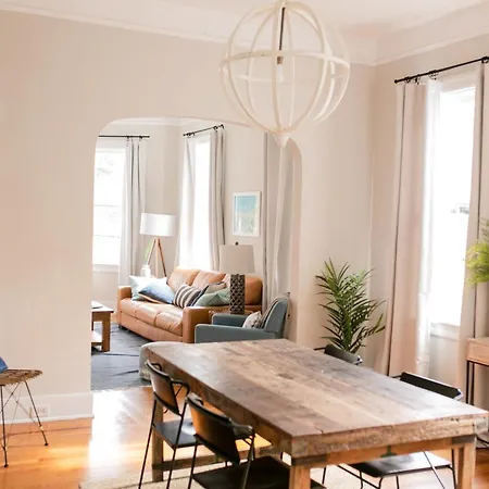 243 Rutledge B Apartment